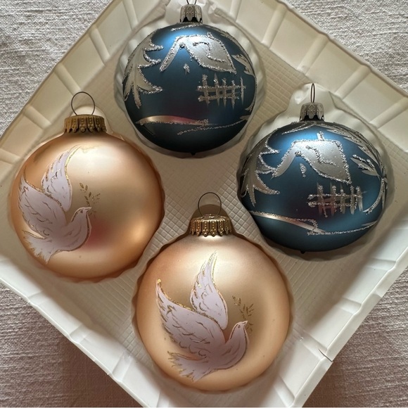 Vintage Set 4 Christmas By Krebs Blue Gold Glitter Glass Ball Ornaments Crowns - Picture 2 of 11